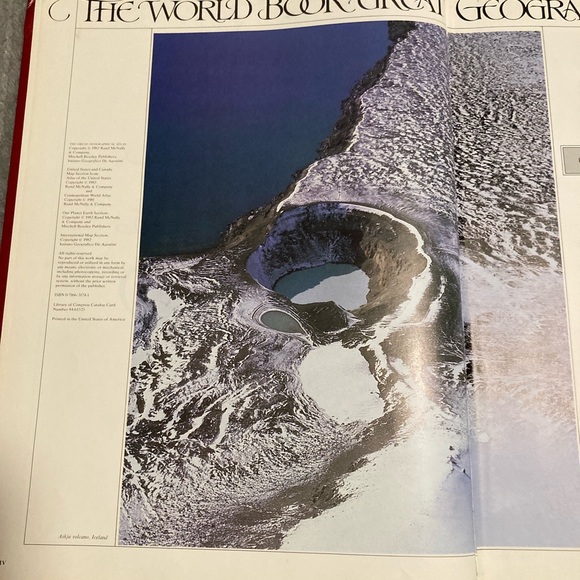 The World Book Great Geographical Atlas Chicago - Picture 6 of 16